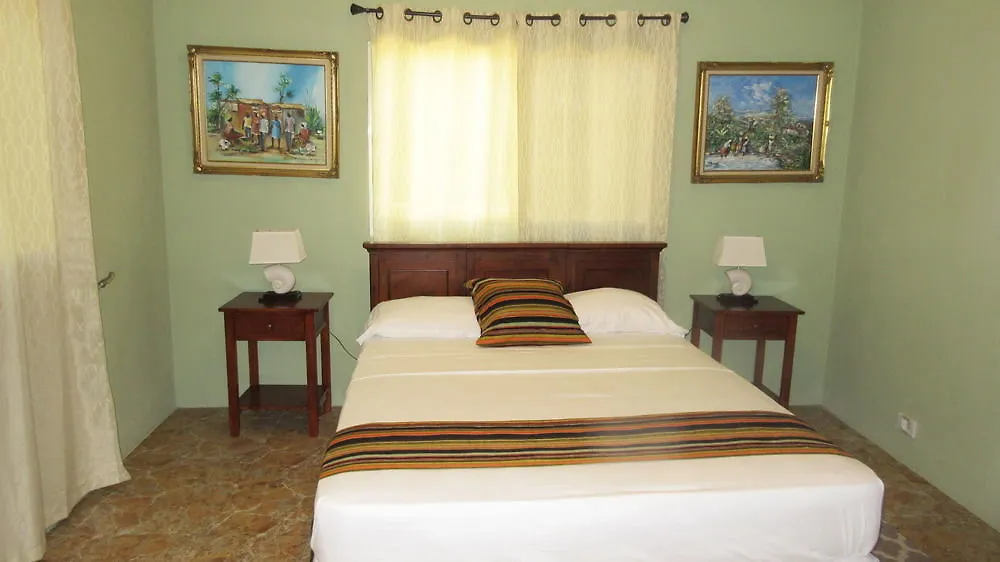מלון Cacor L Anse A L'Eau Beach House